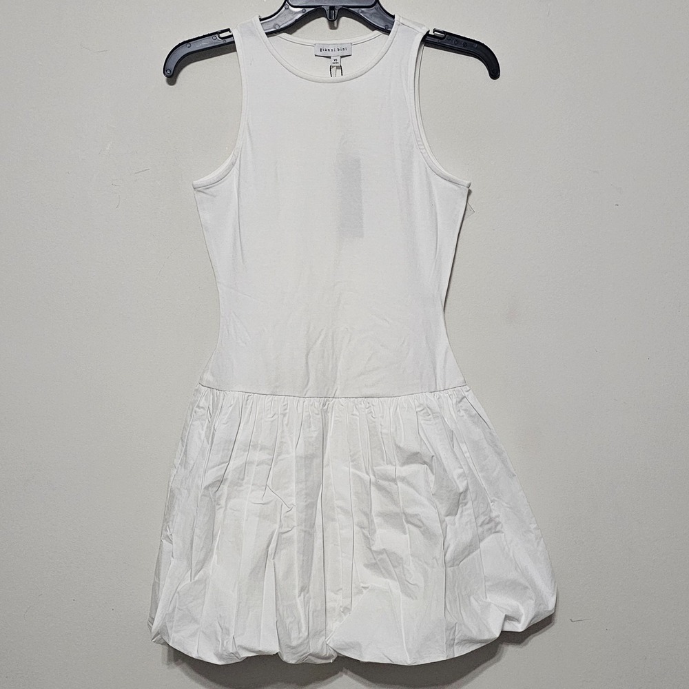 Gianni Bini‎ Women's Dress XS White Crew Neck Sleeveless mini Bubble Hem 0653